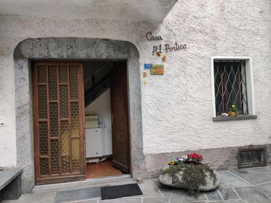 Armonia Edificio Storico Del 1563. Cevio Exterior foto